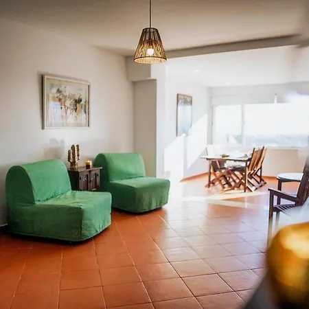 One Bedroom Marina View Apartment *